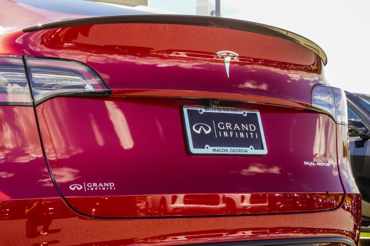 2024 Tesla Model Y Long Range