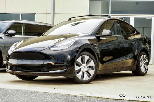 2024 Tesla Model Y Long Range