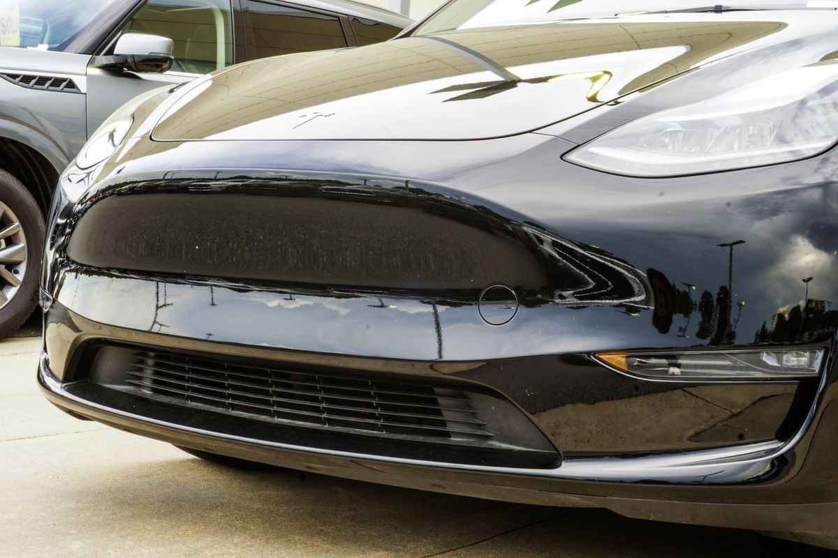 Used 2024 Tesla Model Y Long Range with VIN 7SAYGDEE3RA236182 for sale in Macon, GA