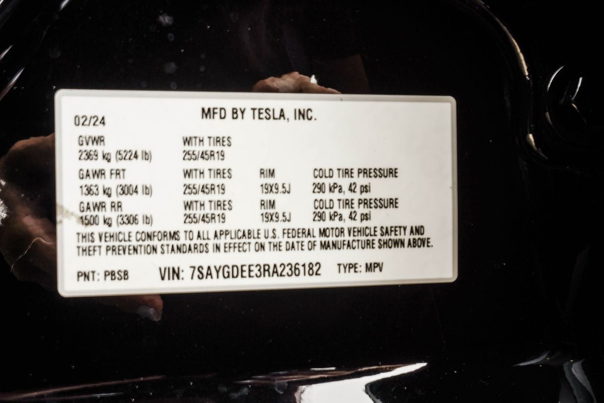 2024 Tesla Model Y Long Range