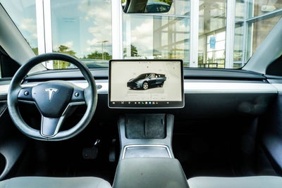 2024 Tesla Model Y Long Range