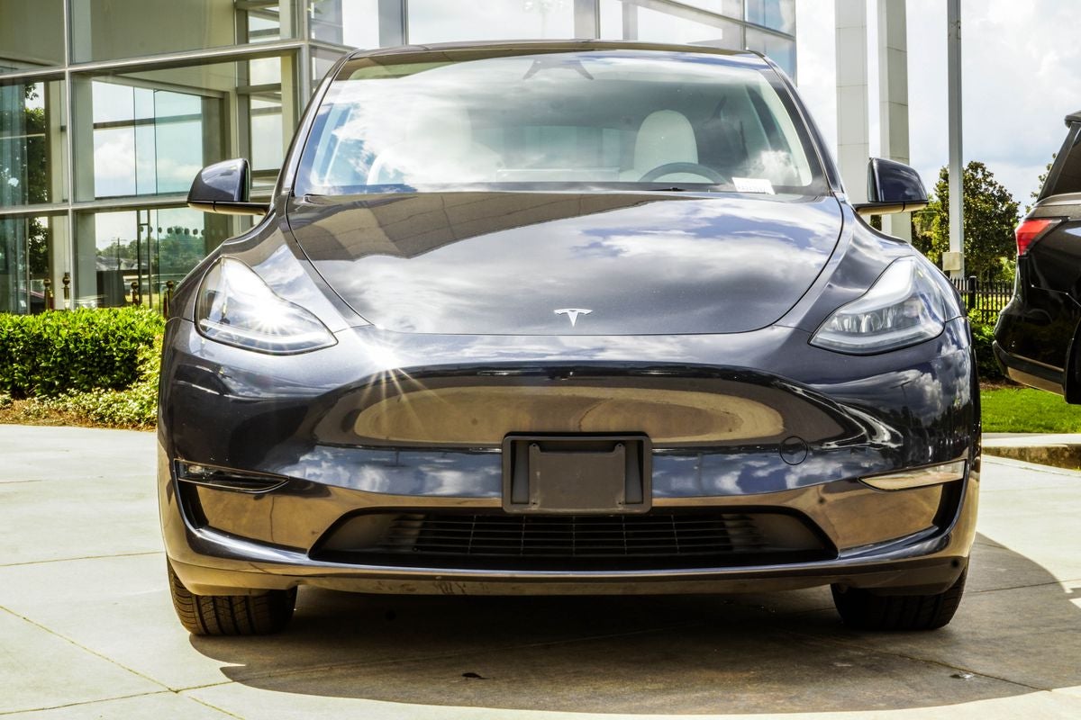 2024 Tesla Model Y Long Range