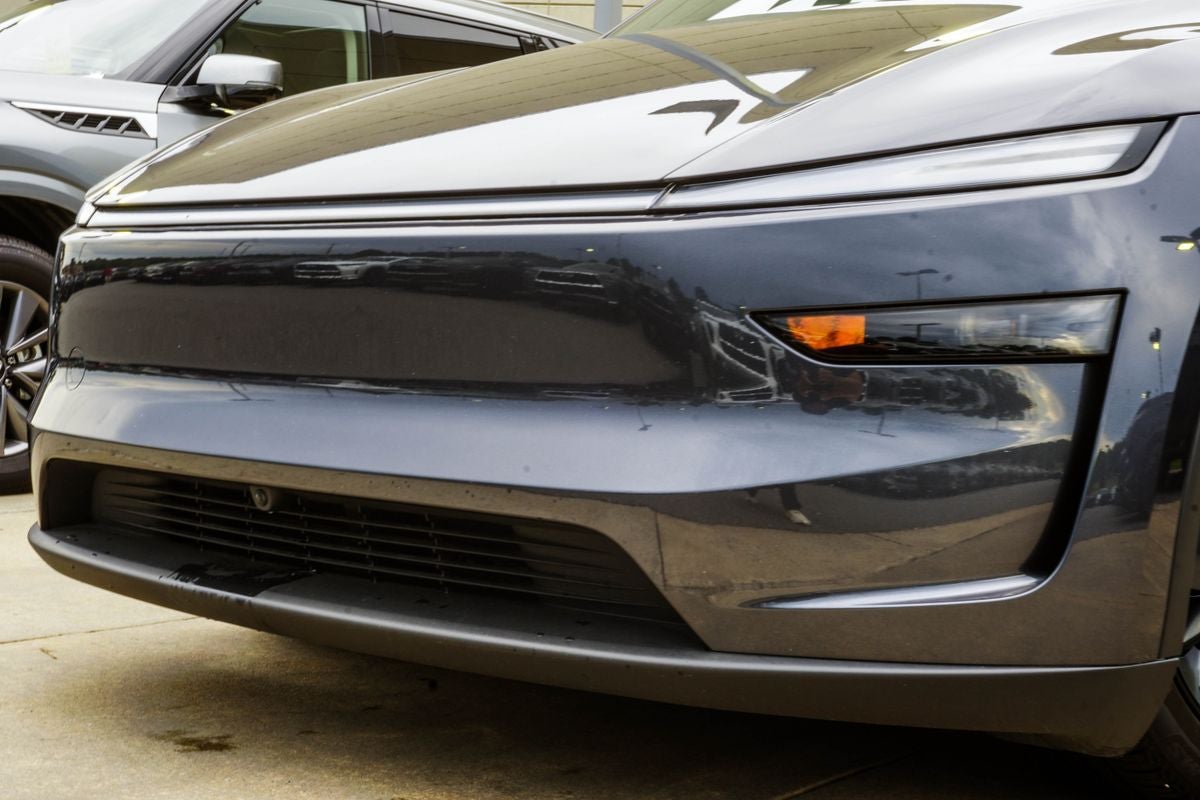 Used 2026 Tesla Model Y Standard with VIN 7SAYGDEE5TA397284 for sale in Macon, GA