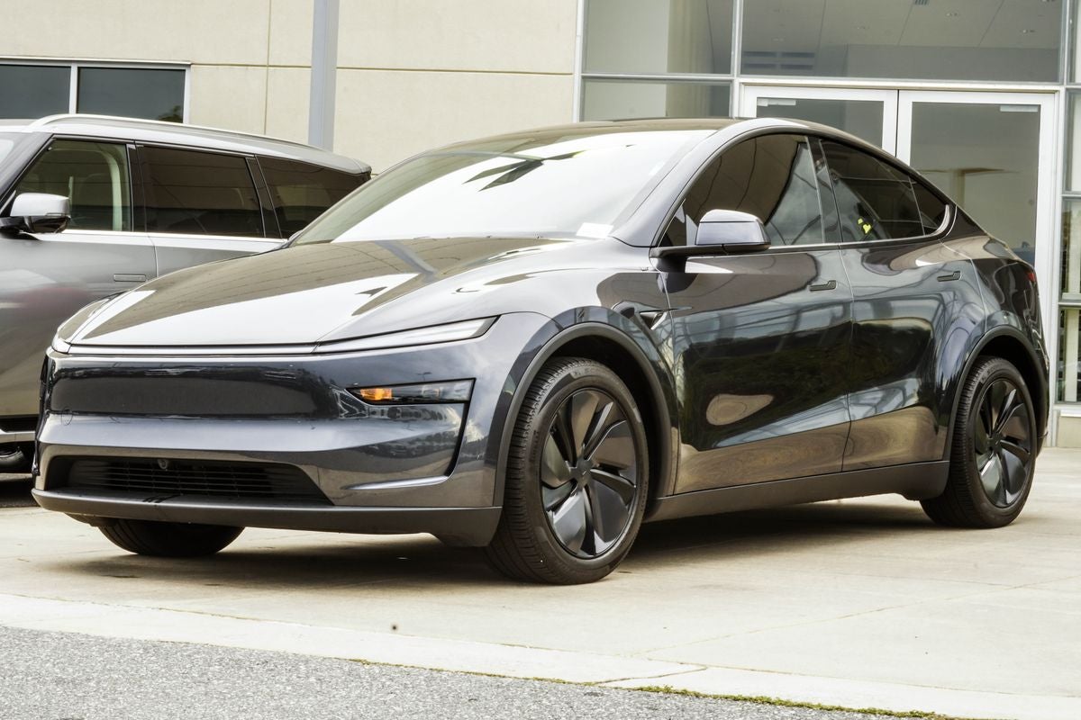 2026 Tesla Model Y Standard Range