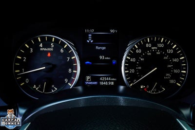 2023 INFINITI Q50 LUXE