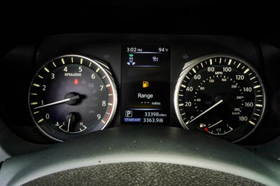2023 INFINITI Q50 LUXE