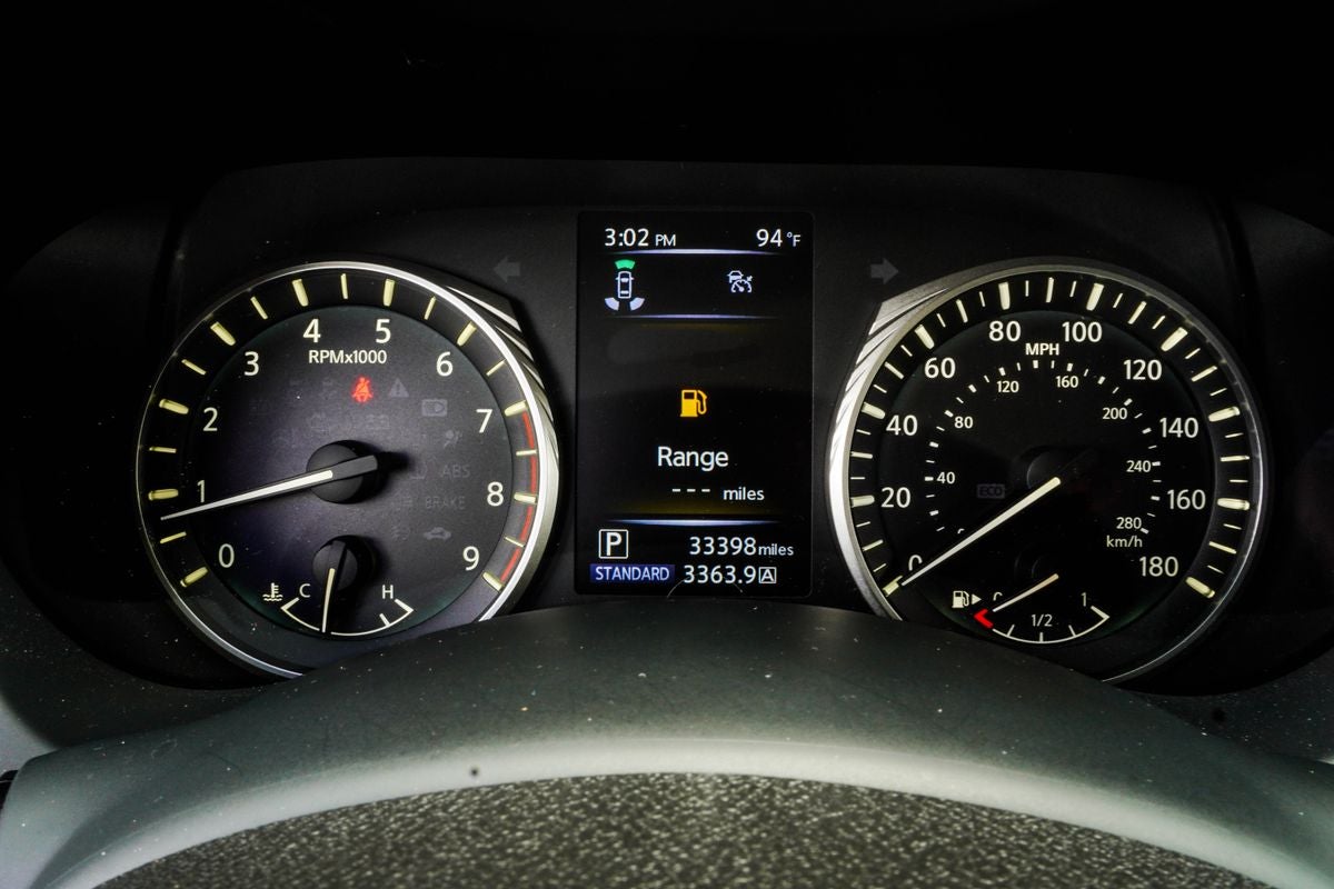 2023 INFINITI Q50 LUXE