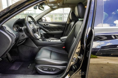 2023 INFINITI Q50 LUXE