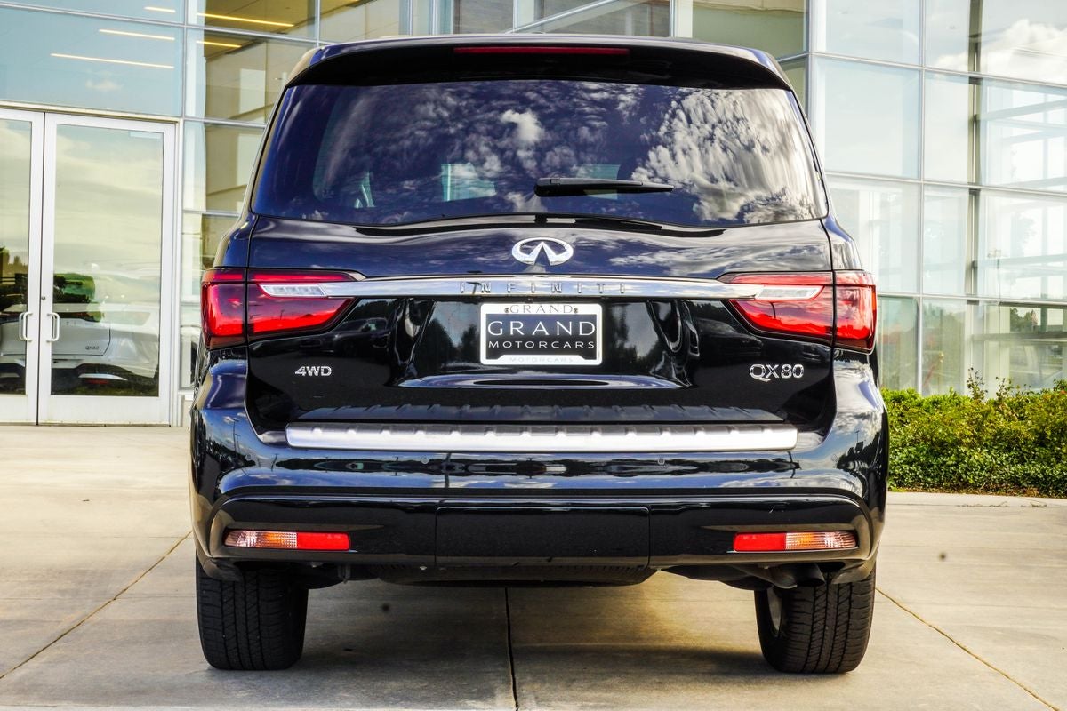 2024 INFINITI QX80 Premium Select