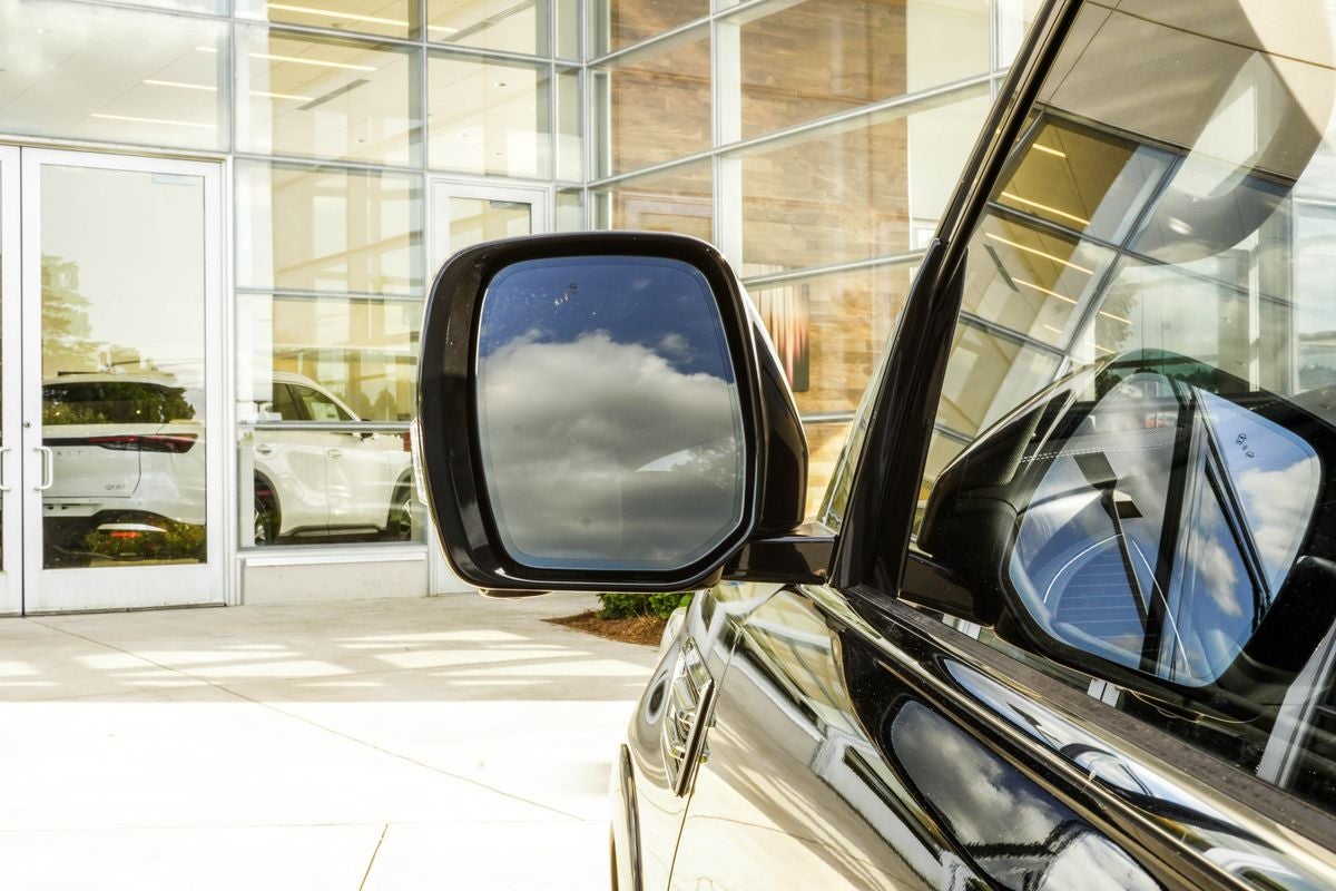 2024 INFINITI QX80 Premium Select