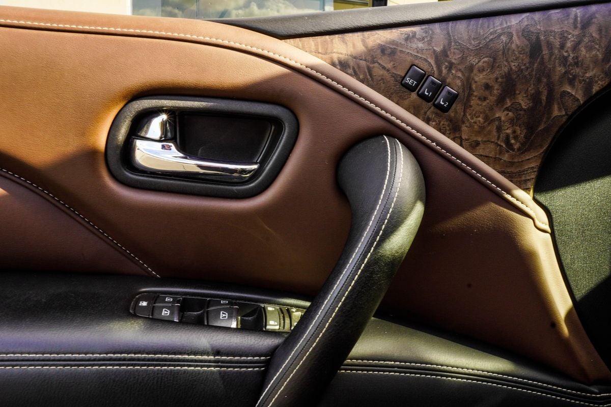 2024 INFINITI QX80 Premium Select