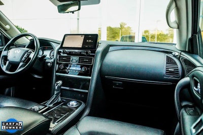 2024 INFINITI QX80 LUXE