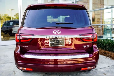 2022 INFINITI QX80 Premium Select