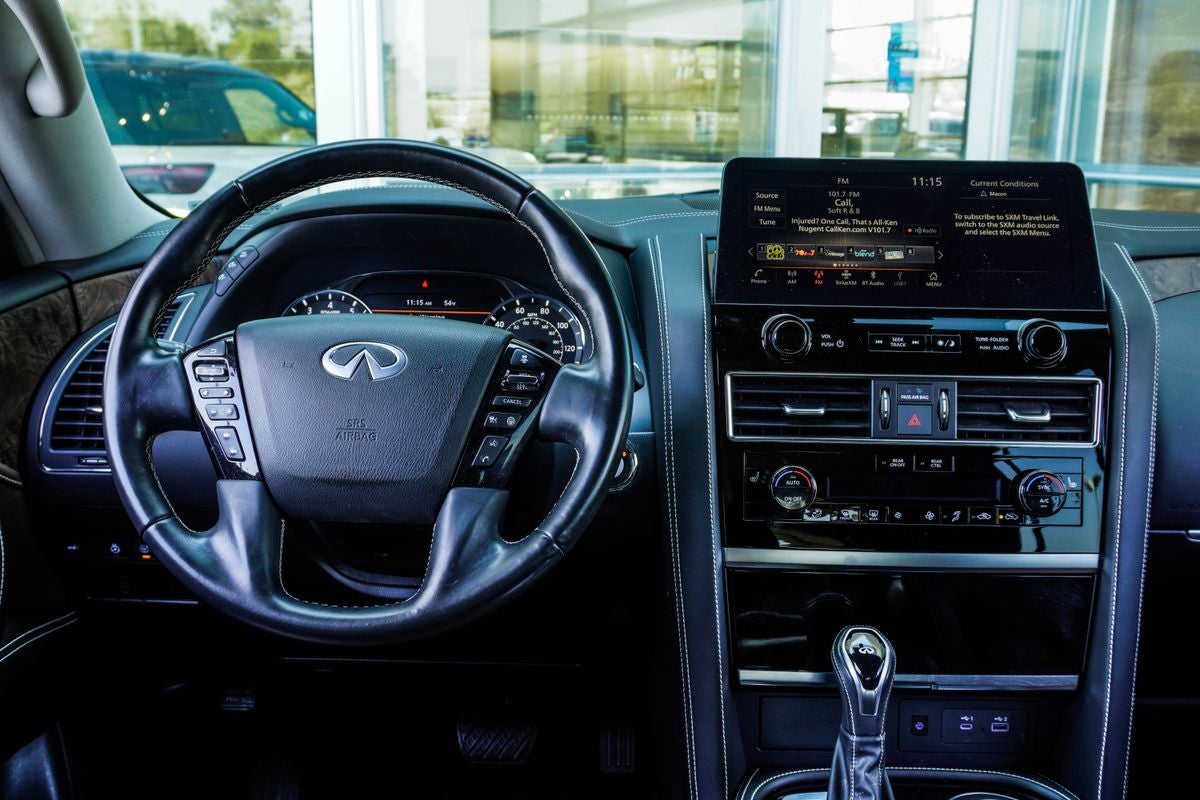 2022 INFINITI QX80 Premium Select