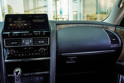 2022 INFINITI QX80 Premium Select