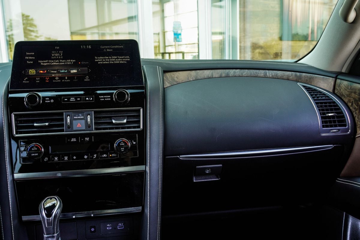 2022 INFINITI QX80 Premium Select