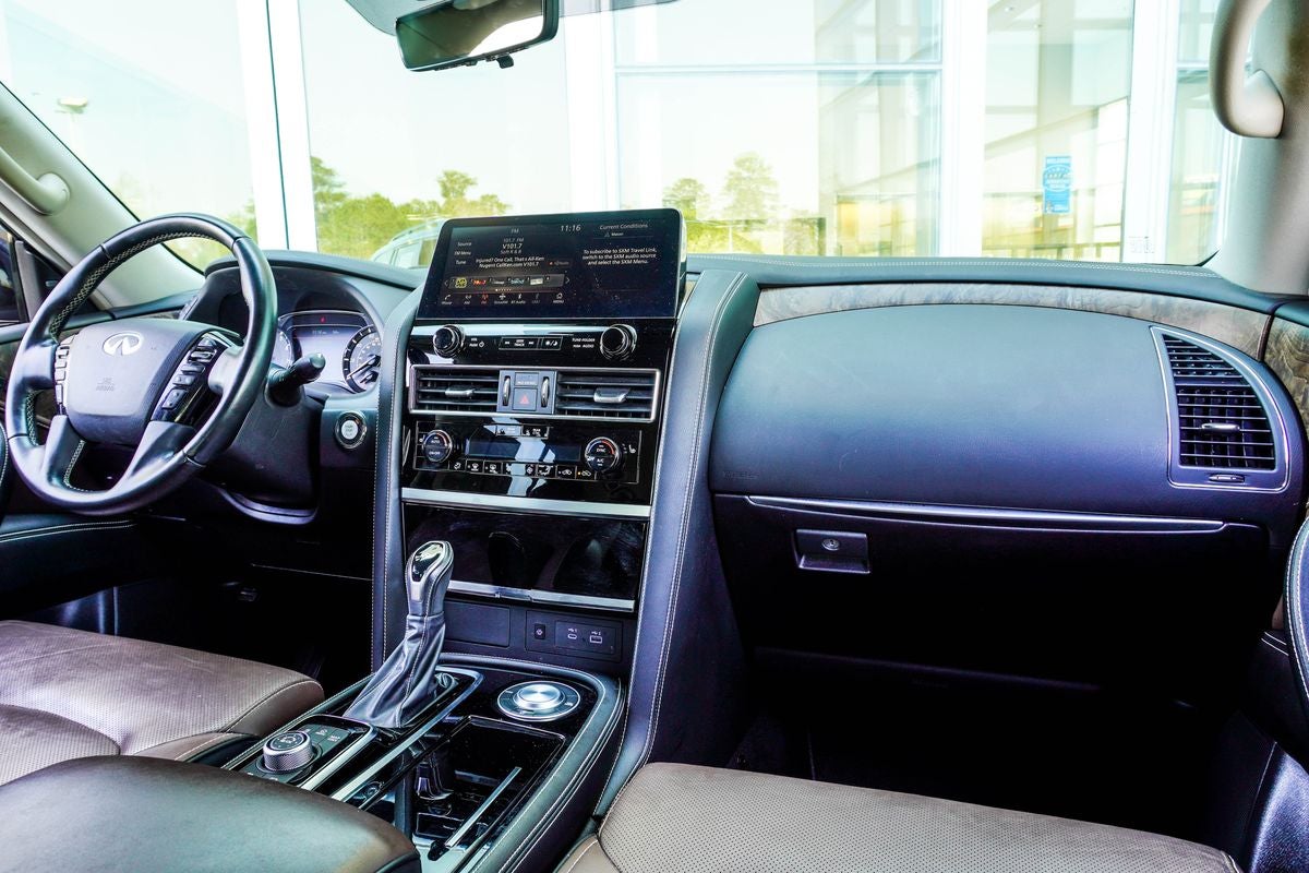 2022 INFINITI QX80 Premium Select