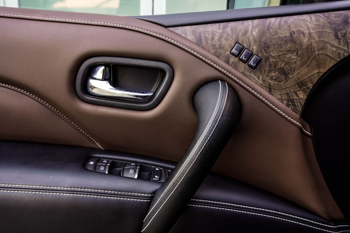 2022 INFINITI QX80 Premium Select