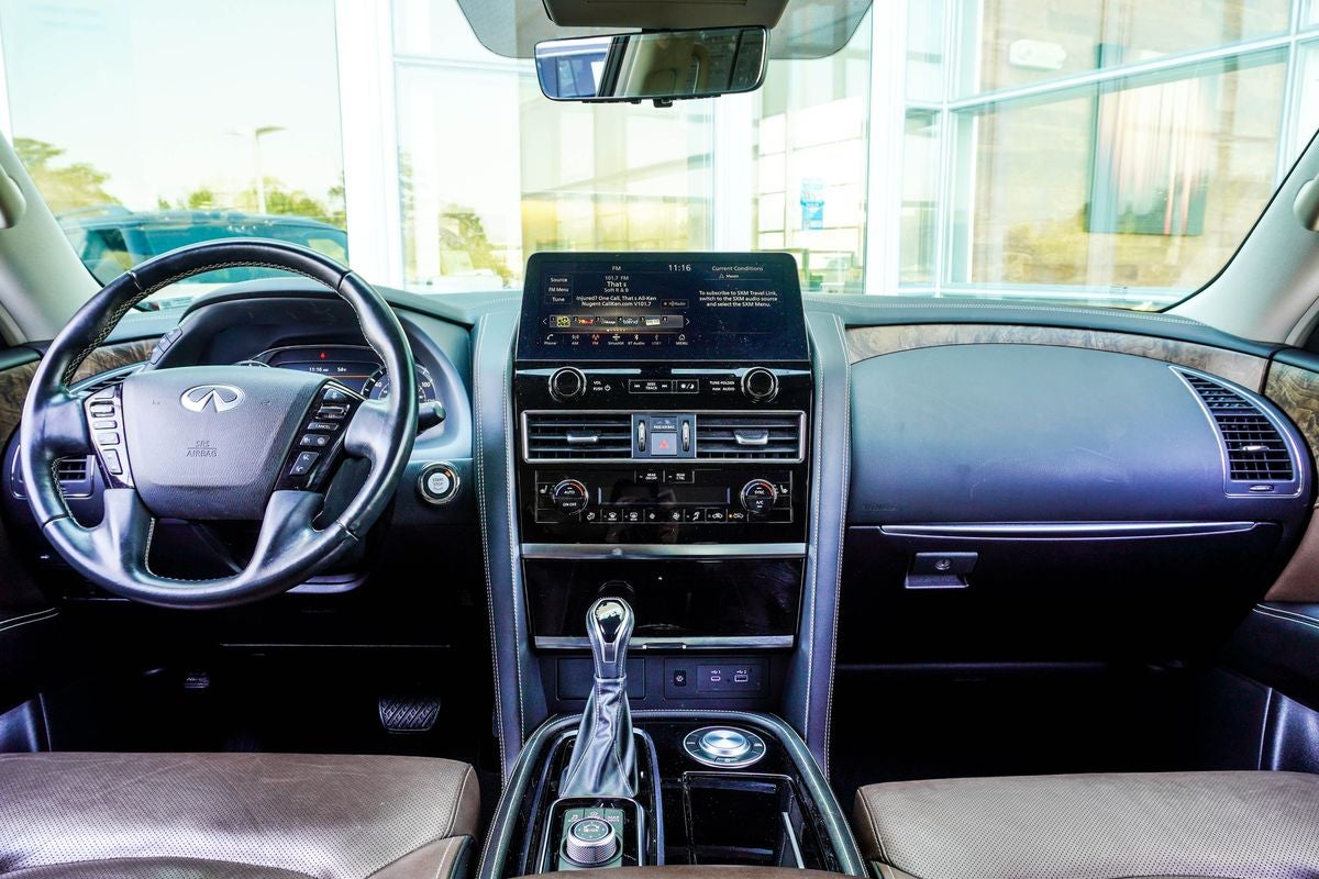 2022 INFINITI QX80 Premium Select