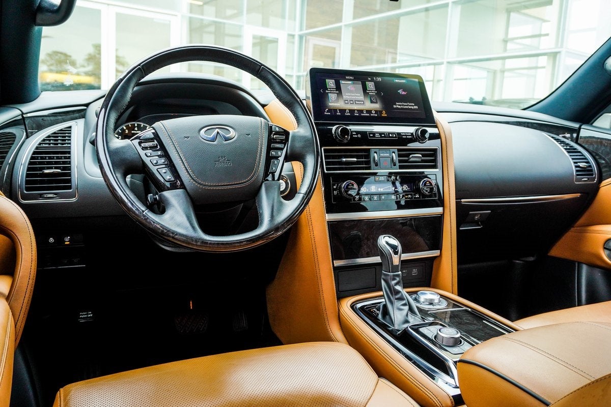 2024 INFINITI QX80 Sensory