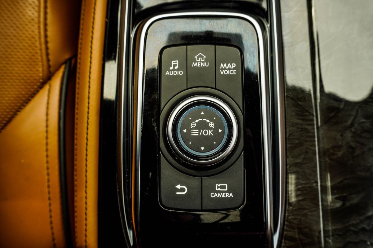 2023 INFINITI QX80 Sensory