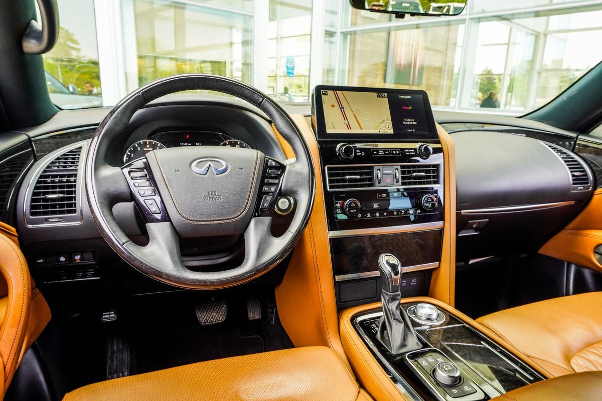 2023 INFINITI QX80 Sensory