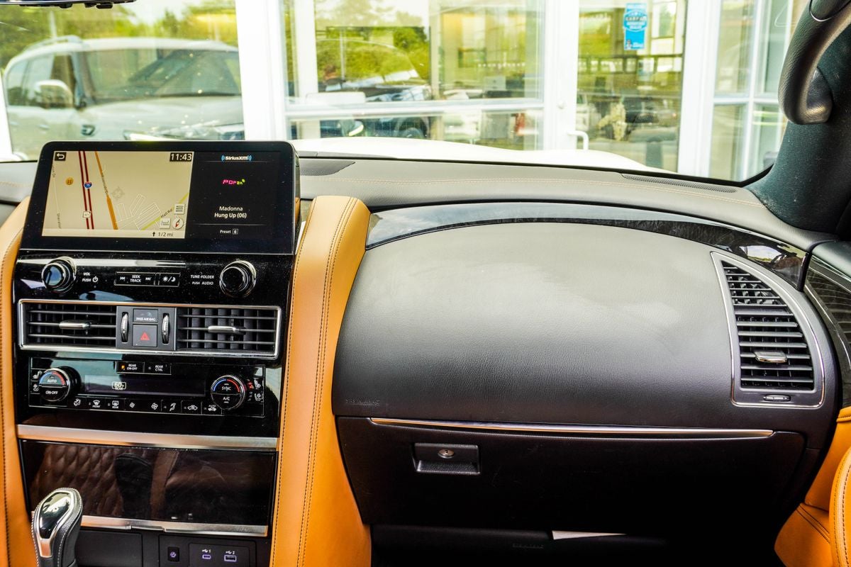 2023 INFINITI QX80 Sensory