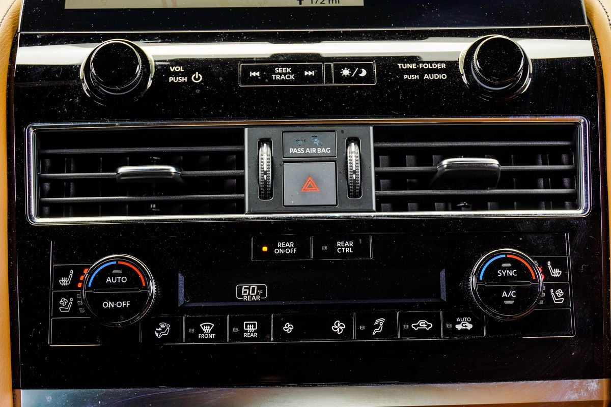 2023 INFINITI QX80 Sensory