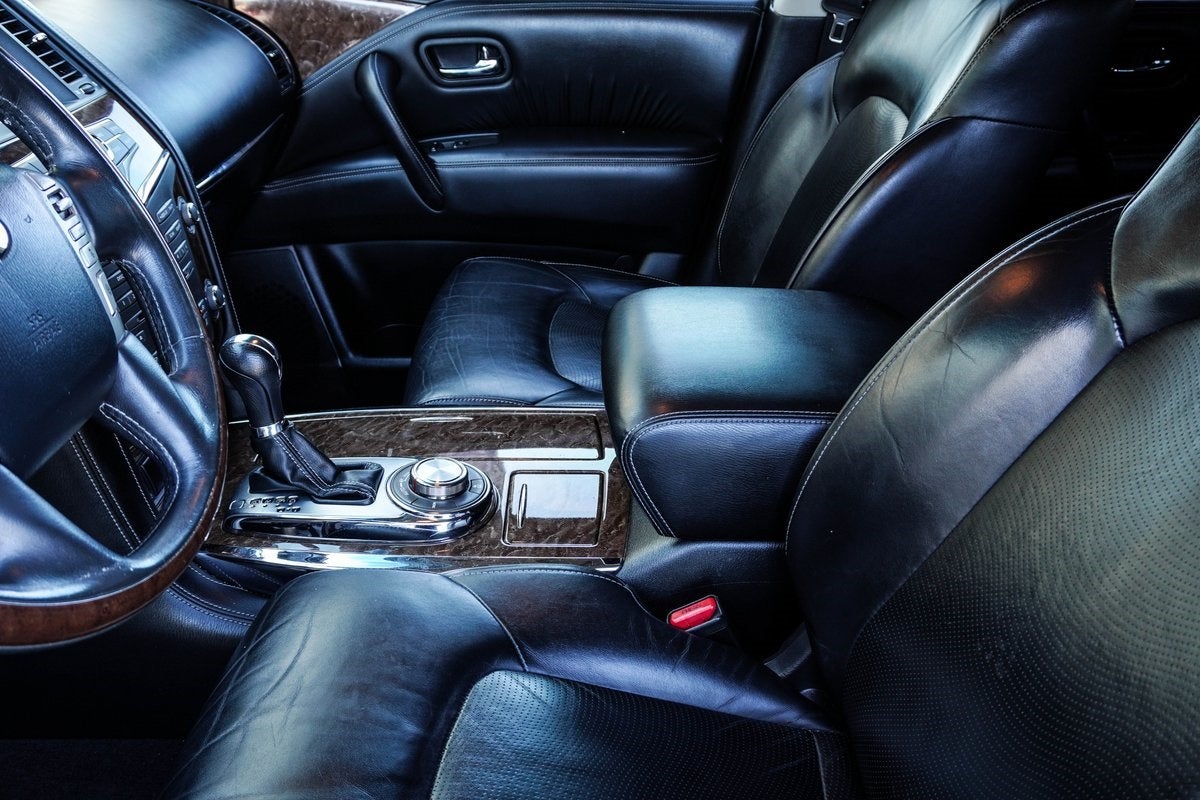 2017 INFINITI QX80 Base