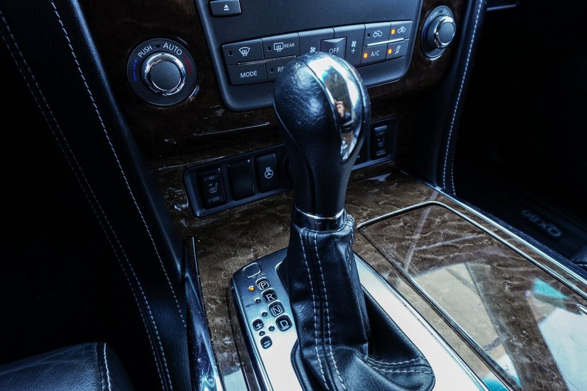 2017 INFINITI QX80 Base