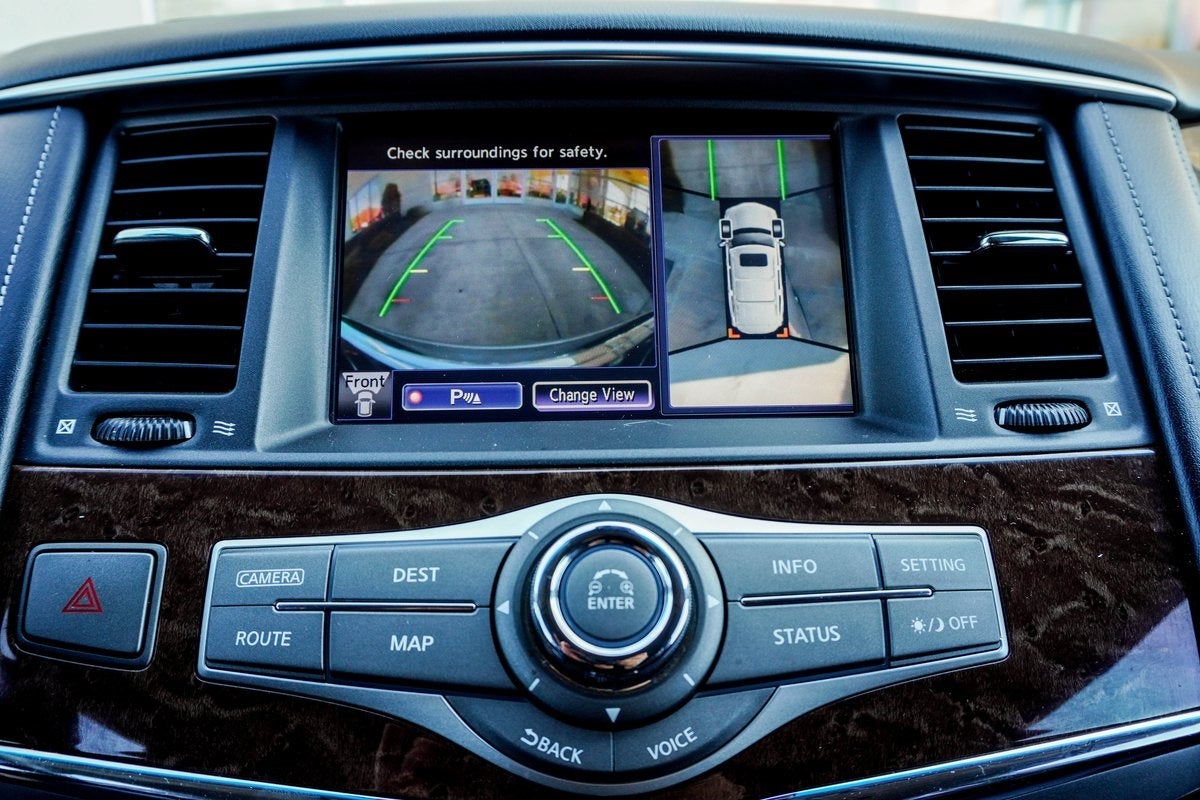 2017 INFINITI QX80 Base