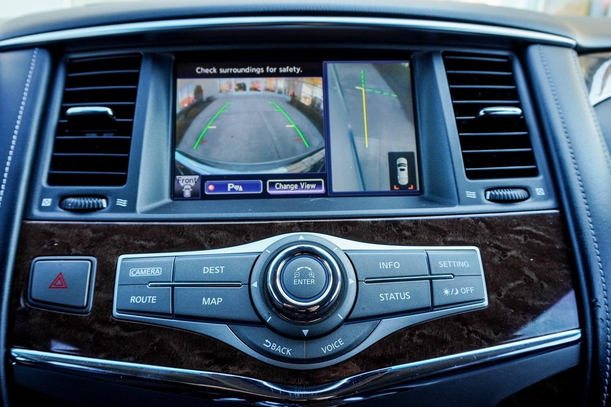 2017 INFINITI QX80 Base