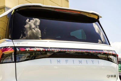 2027 INFINITI QX80 PURE