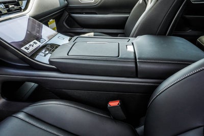 2027 INFINITI QX80 PURE