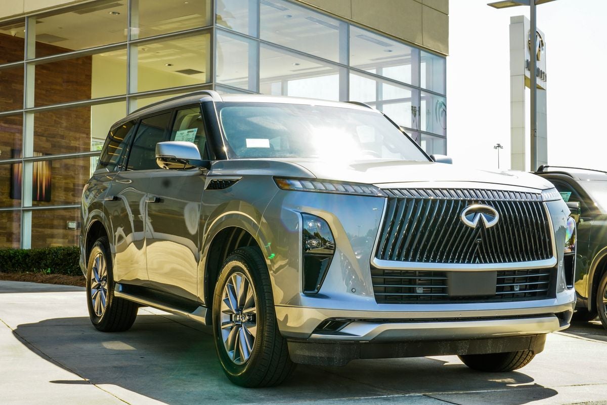 2026 INFINITI QX80 PURE