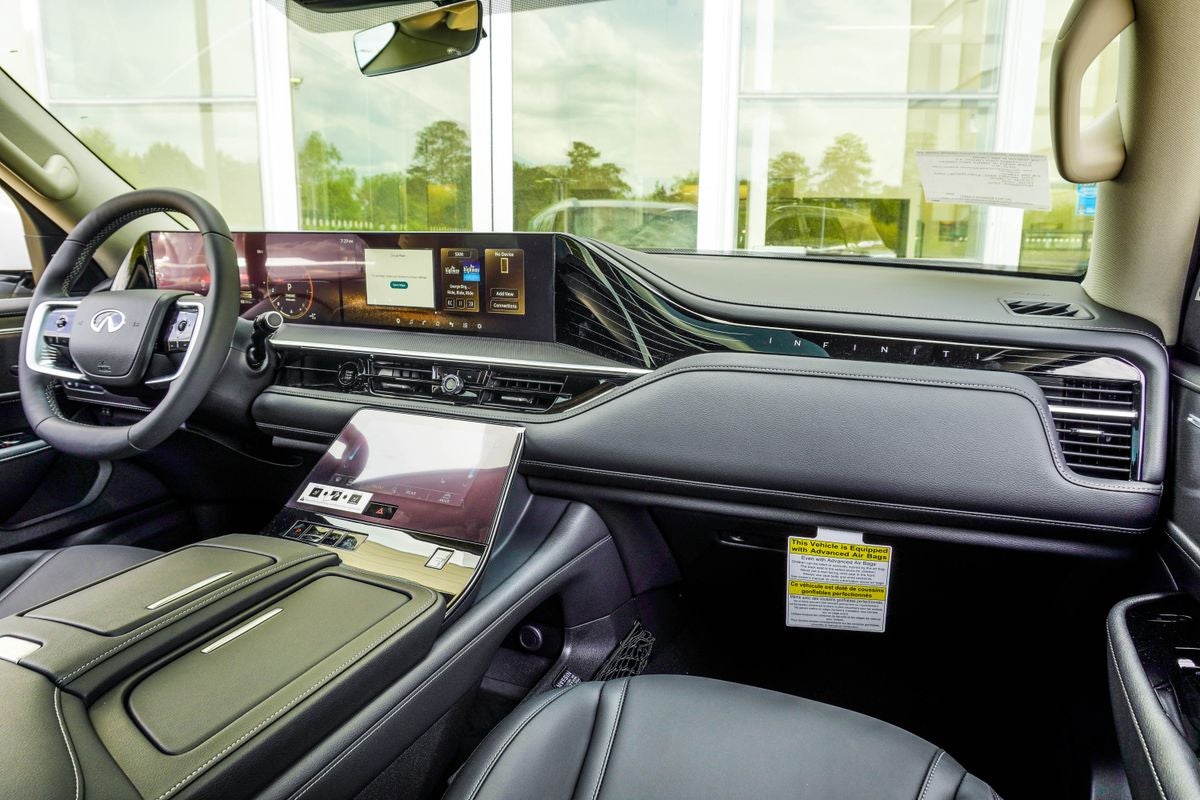 2026 INFINITI QX80 PURE