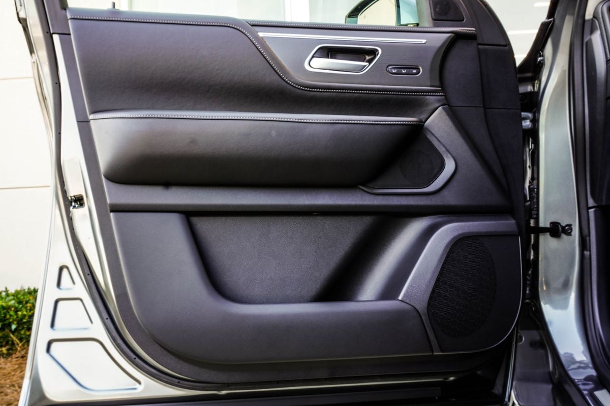 2026 INFINITI QX80 PURE