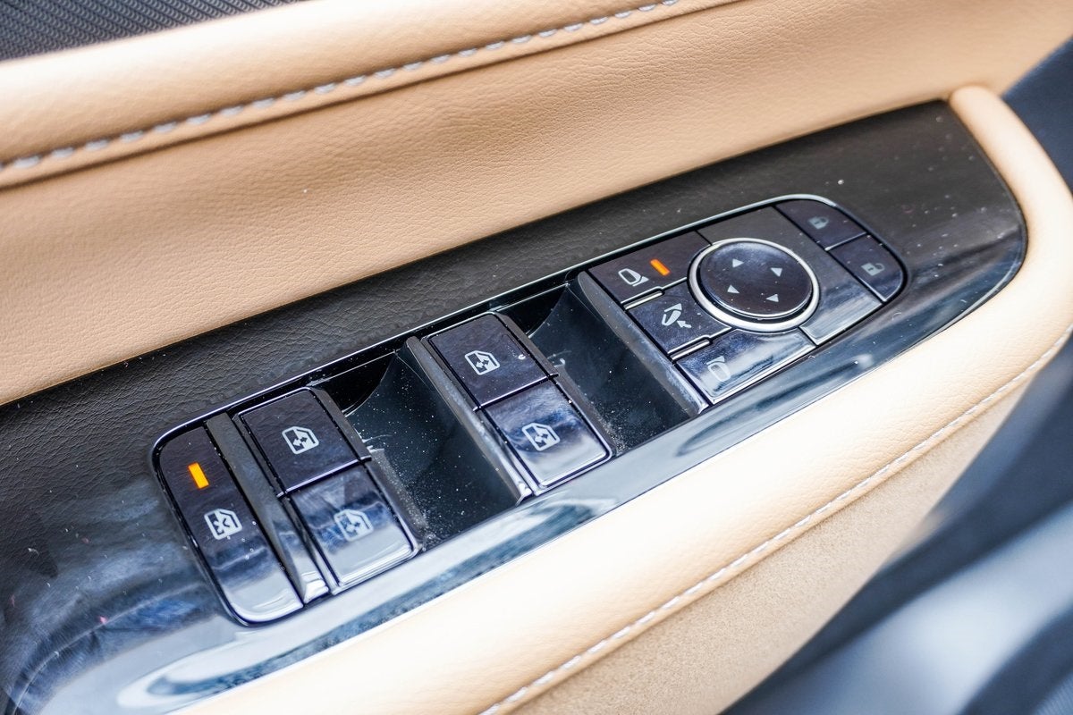 2026 INFINITI QX80 LUXE