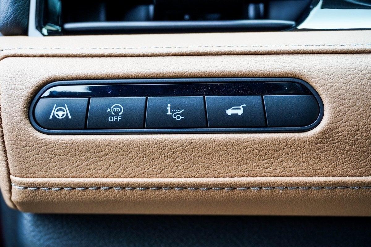 2026 INFINITI QX80 LUXE