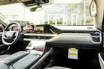 2026 INFINITI QX80 LUXE