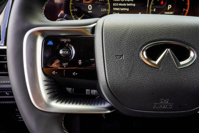 2026 INFINITI QX80 LUXE