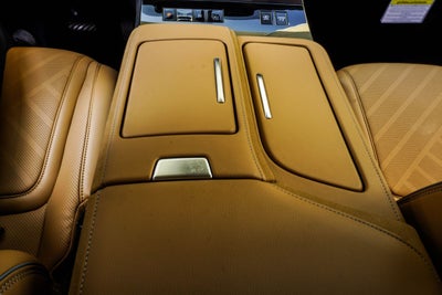 2027 INFINITI QX80 LUXE
