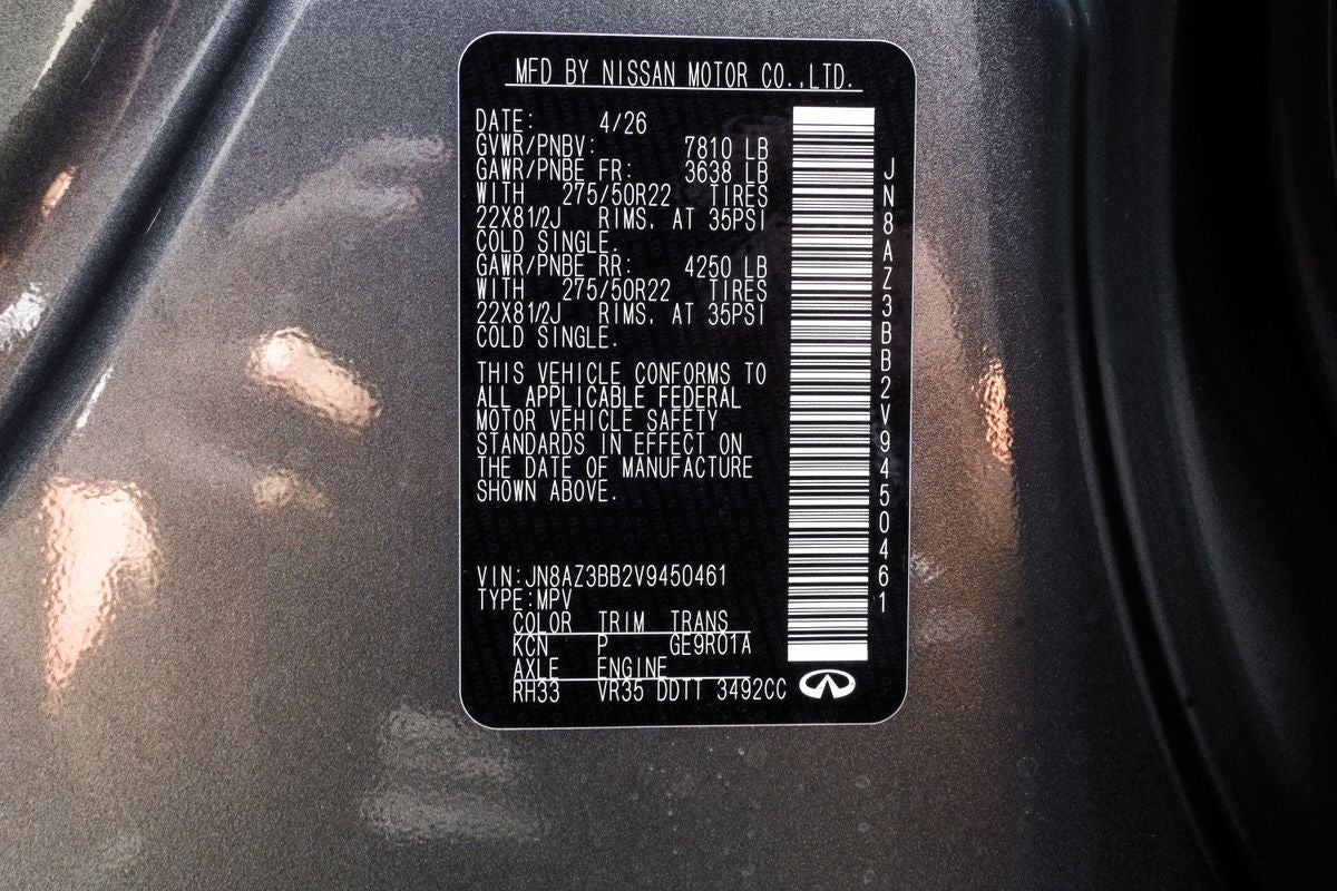 2027 INFINITI QX80 LUXE