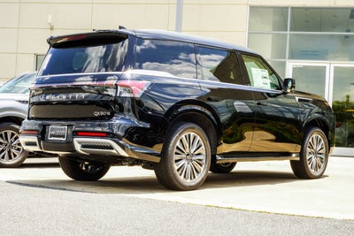 2027 INFINITI QX80 LUXE