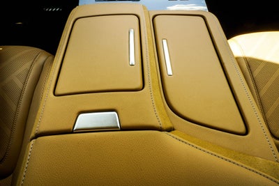 2027 INFINITI QX80 LUXE