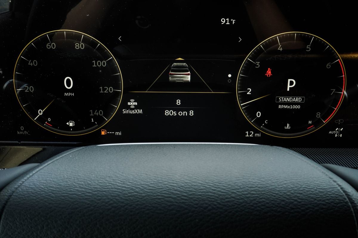 2027 INFINITI QX80 LUXE