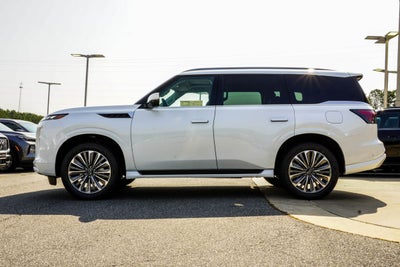 2027 INFINITI QX80 LUXE