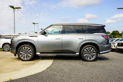 2027 INFINITI QX80 LUXE