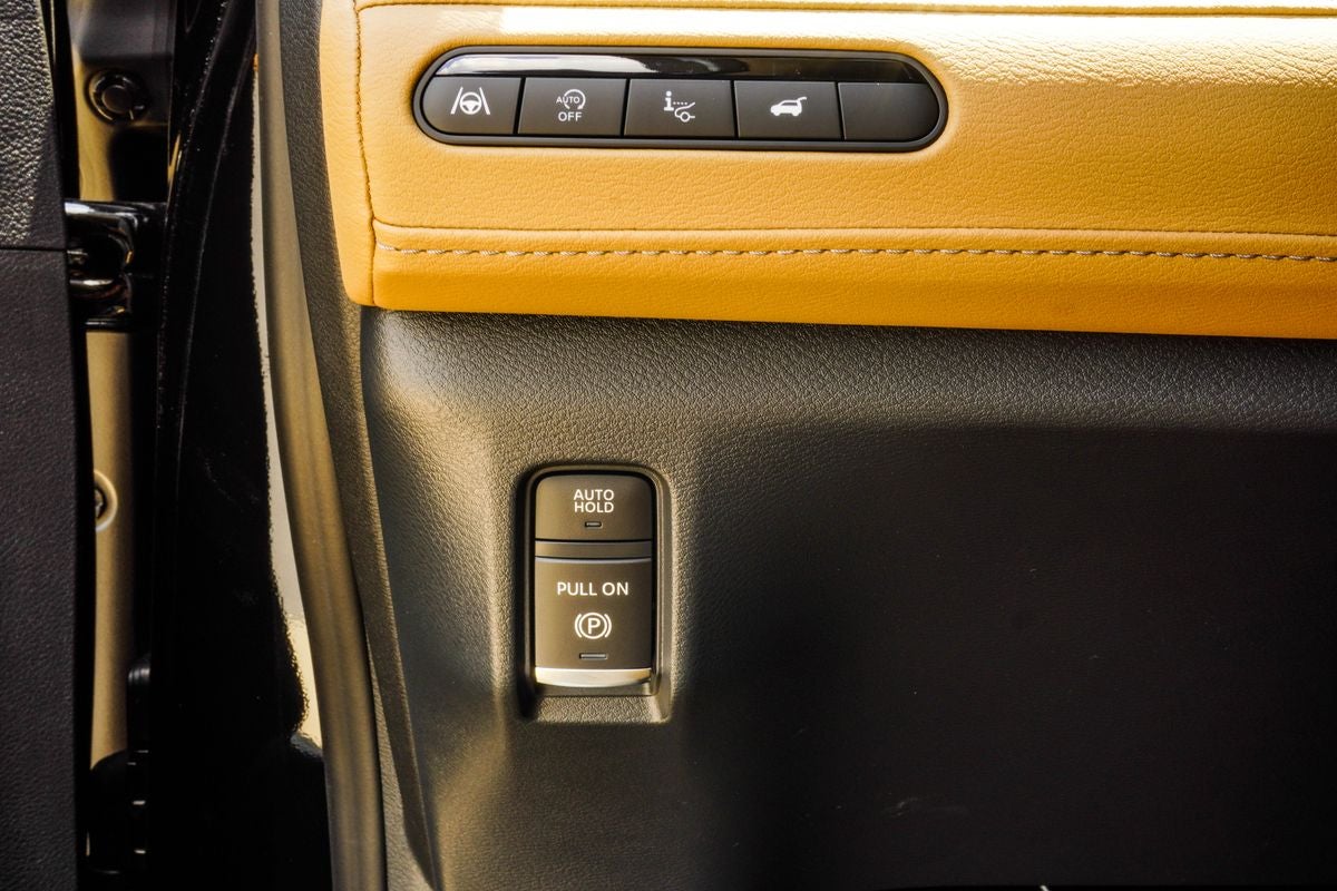2027 INFINITI QX80 LUXE