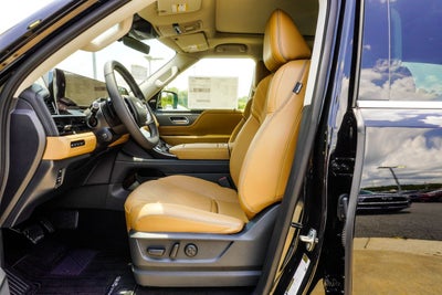 2027 INFINITI QX80 LUXE